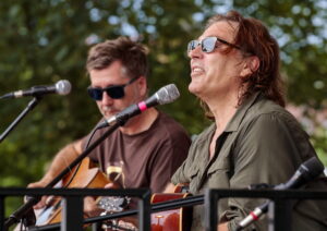 Bietigheim: Bürgergartenkonzert, Starkers (im Bild) und Acoustic Groove, KSK Best of Bands, Bürgergarten.