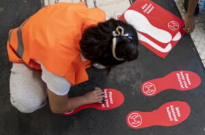 Bietigheim-Bissingen, Coronapandemie: Maskenkontrolle am Bahnhof