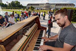 Internationales Straßenmusikfestival – Ludwigsburg, Schraubenyeti