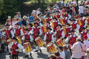 Besigheim: Winzerfest, Festumzug durch die mittelalterliche Stadt